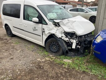 Volkswagen Caddy maxi 7 míst - 6
