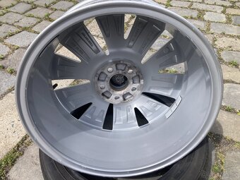 Alu disky ŠKODA KAMIQ a SCALA - 17" 5x100 ET40 - 6