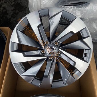 NOVÁ HALTI 19" ŠKODA ALU ANTRACIT KODIAQ 2 - 6