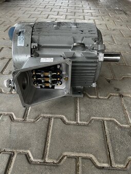 Elektromotor Hitachi 5,5 kW - 6