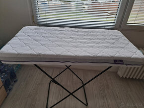 Dětská postýlka+materace+prostěradla+látkové zábr.+kapsář - 6