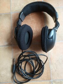 Prodám 2x dotykový mini PC tablet v jednom+led mini dataproj - 6