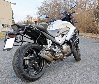 Honda VFR 800X Crossrunner - 6