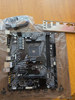 Gigabyte A520M K V2 + Zaruka - 6