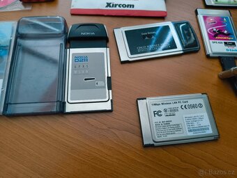 8x PCMCIA karty (LAN, WiFi apod...) - 6