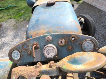 Zetor 25 - 6