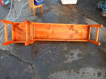 Lavice a židle z masivu, zachovalé, délka lavice 130cm - 6