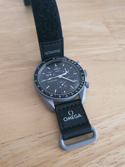 Omega x Swatch - MoonSwatch - Mission to the Moon - 6