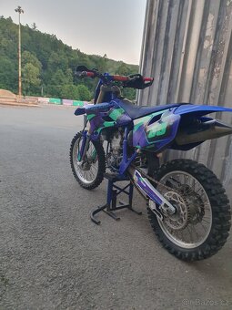 Yamaha YZ 250f - 6