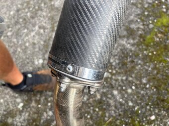 Karbonovy ladeny vyfuk na Suzuki Gsxr 600 750 00-05 - 6