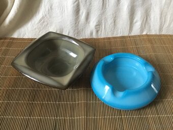 masivni dobovy popelnik 5 druhu - 6