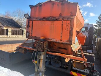 Kontejnerový sypač - 6