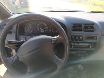 Mazda 323 F - 6