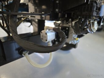 Štípací automat 50T/1.100mm, Briggs&Stratton - 6