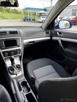 Škoda Octavia 1.6TDI 77kW r.2010+ klima + servisované - 6