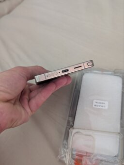 Prodám Samsung Galaxy S25 Ultra 12/512GB. Cz, komplet. - 6