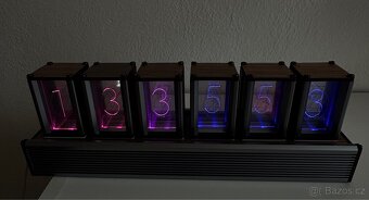 LED hodiny – Nixie styl (moderní LED imitace) - 6