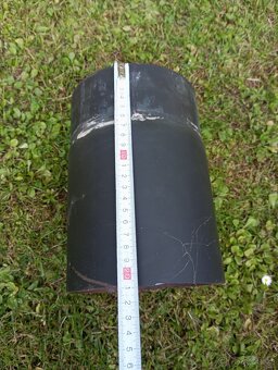 Dvě uzavíratelné větrací mřížky a roura ke krbovým kamnům - 6