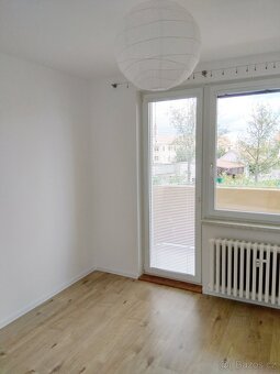 Pronájem bytu Pohořelice 2+1 55m2. Centrum města. 14700,- - 6