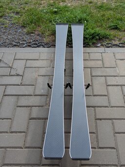 Exkluzivní dámské švýcarské lyže ANAVON ARX, 150cm, 24/25 - 6