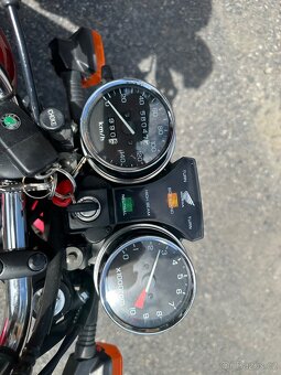 Honda CB 250 - 6