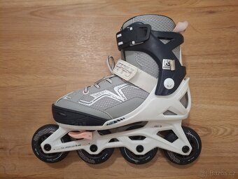Kolečkové brusle Decathlon – rostoucí, vel. 32-35 - 6