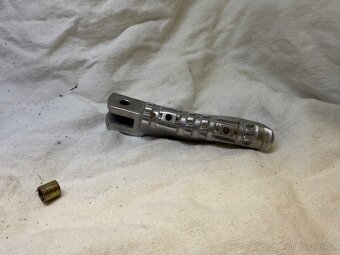 ND na yamahu mt-125 - 6