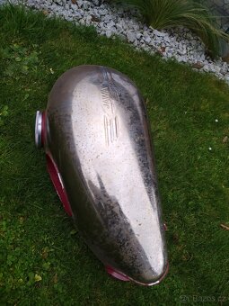 Nádrž Jawa Pérák - 6