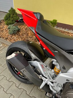 Aprilia RSV4 1000 FACTORY - 6