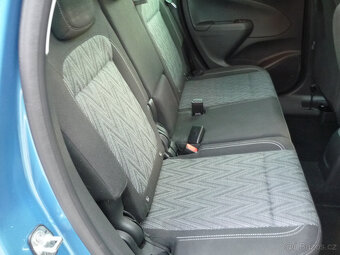 Opel Crossland X 1.2i 81kw Inovation po 1.majiteli - 6