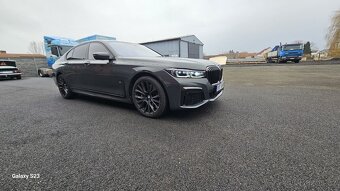 BMW Řada 7, BMW 750 i 390KW - 6