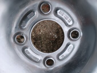 B-max - disky 6x15 et37,5 + letní 195/60/15 - 6