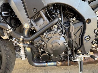 Yamaha mt 10 zánovní - 6