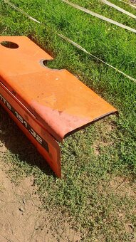 Prodám plechy haubnu mt8 150 32 - 6