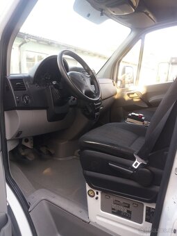 mercedes sprinter 516 CDI kontejner - 6