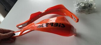 Nové blastry Acerbis. 399 kc - 6