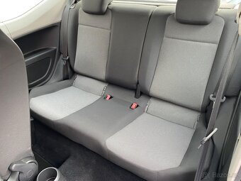 Volkswagen Up 1.0i , 44 kW benzín, 2013 - 6