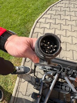 Nosič kol Peruzzo 708evo na tažné zařízení pro 4 kola - 6