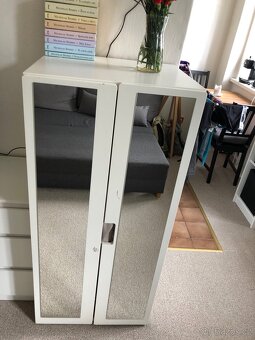 Šatní skříň se zrcadly IKEA - 6