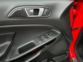 Ford Ecosport 1.0i 92kW Titanium 1.Maj. r.v.2020 naj.28tis - 6