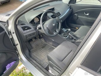 Renault Megane 2009, 1.6 74kw - 6