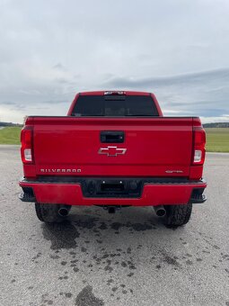 CHEVROLET SILVERADO - 2017 - 4x4 - 5.3 VORTEC - 6