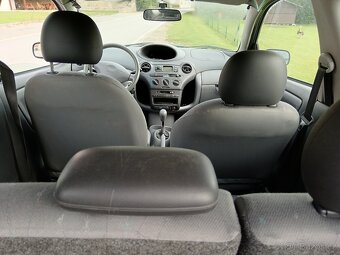 Yaris 1.0i (50kw) - NOVÁ STK - EKO- 0 KČ - 6