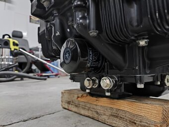 Motor Suzuki GSX-R 1100 87' - 6