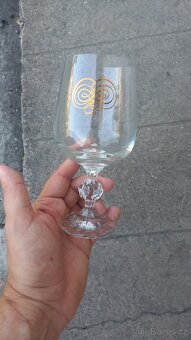 skleničky, čajový set, váza - vše za symbolickou cenu - 6