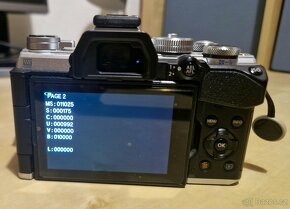 Olympus OM-D E-M5 III - 6