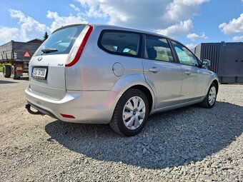 Ford Focus 2 combi 2.0 nafta 100 kw - 6