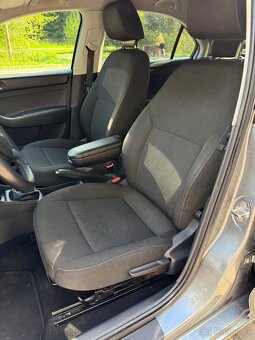 Skoda Rapid 1.2TSI 77kw 6kvalt 2013 - 6