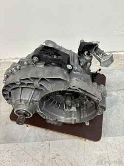 Převodovky Vw T6 6rychlostní 2.0TDI Výborný stav - 6