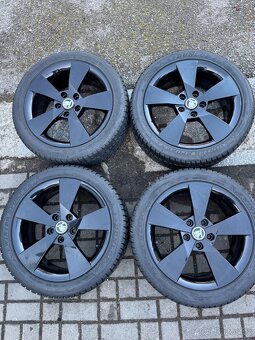 ORIGINÁL Alu Škoda Denom R17, 5x112 - TOP STAV - 6
